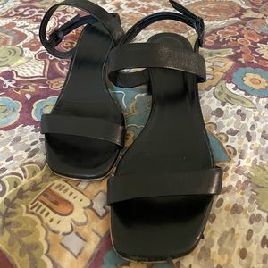 Everlane block heel 7.5